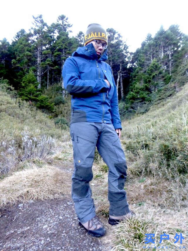 Fjallraven瑞典北極狐戶外夾克實(shí)測(cè)，防風(fēng)保暖又耐磨透氣