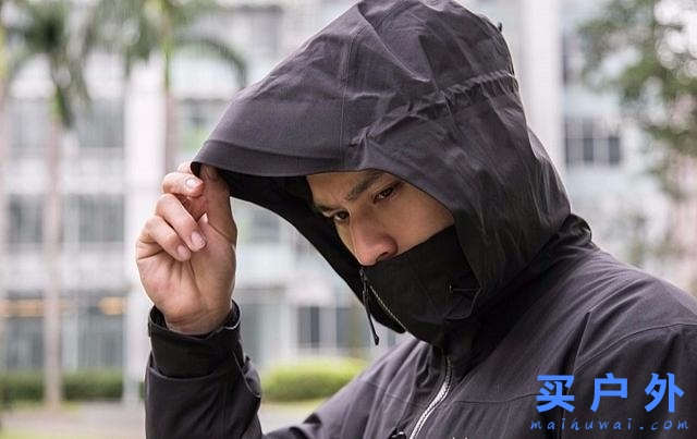 帥氣征服濕冷天氣,四款保暖外套始祖鳥Arc'teryx羽絨服和棉服開箱實穿！