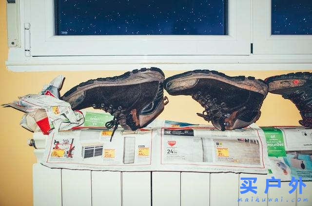 西班牙朝圣之路，走過風雪冰雨的蜜月旅行