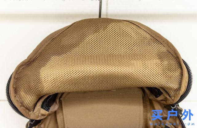 神秘農場Mystery Ranch背包開箱防水測試