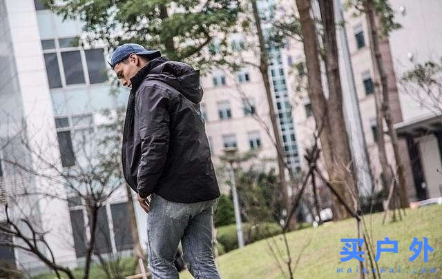 帥氣征服濕冷天氣,四款保暖外套始祖鳥Arc'teryx羽絨服和棉服開箱實穿！