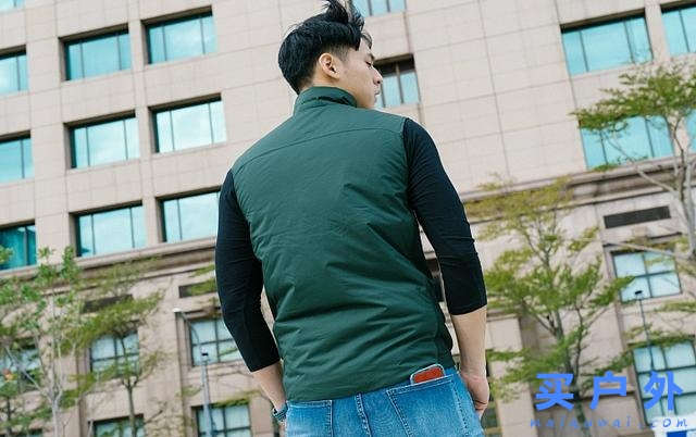 三款人氣始祖鳥Arcteryx保暖背心實穿分享，買件鳥裝好過冬