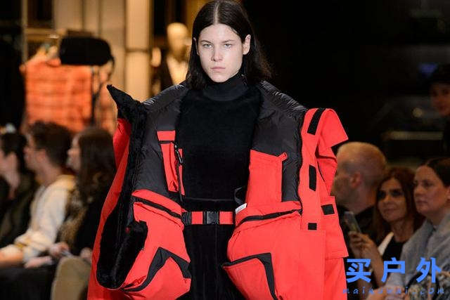 加拿大鵝:即便是最凍的環境下穿上它,你依舊說得出“我好熱”三個字