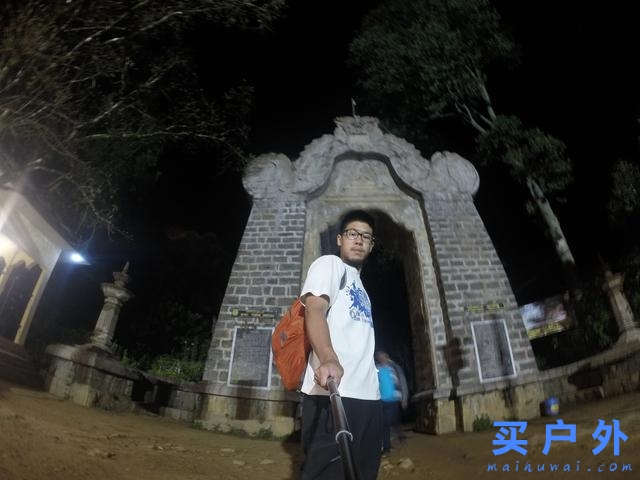 斯里蘭卡,在亞當(dāng)峰遇見(jiàn)的朝圣者們