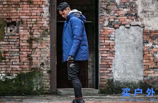 帥氣征服濕冷天氣,四款保暖外套始祖鳥Arc'teryx羽絨服和棉服開箱實穿！
