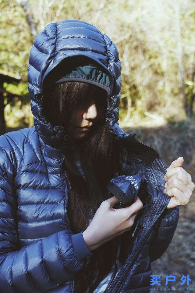 戶外四季必備，Rab防水輕量化排骨羽絨服測評