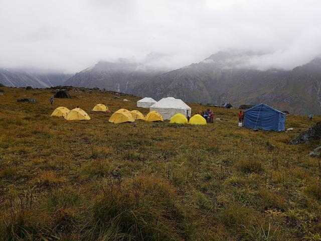 攀登半脊峰游記,我的雪山之行