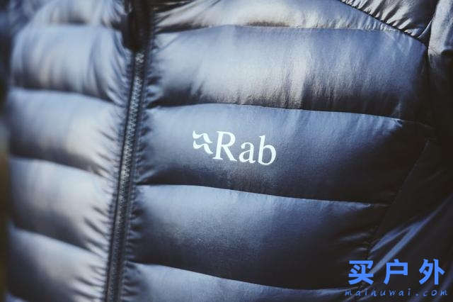 戶外四季必備，Rab防水輕量化排骨羽絨服測評