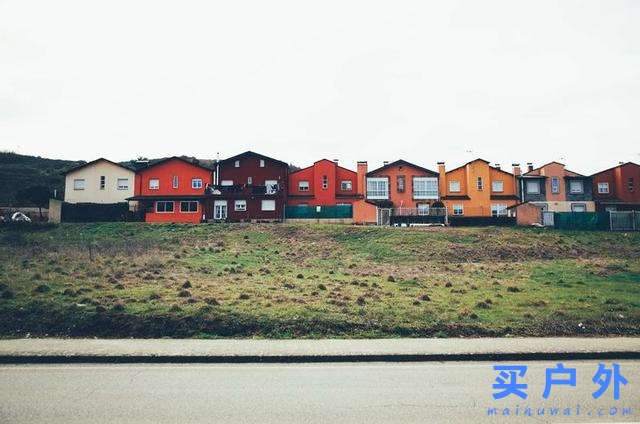 西班牙朝圣之路，走過風雪冰雨的蜜月旅行