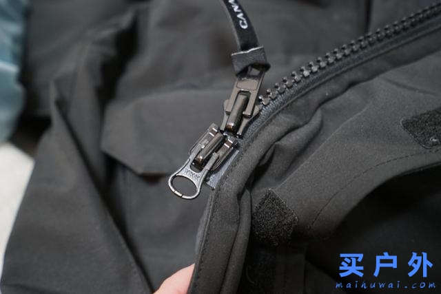 種草全球最火的羽絨服，Canada Goose加拿大鵝羽絨服開箱