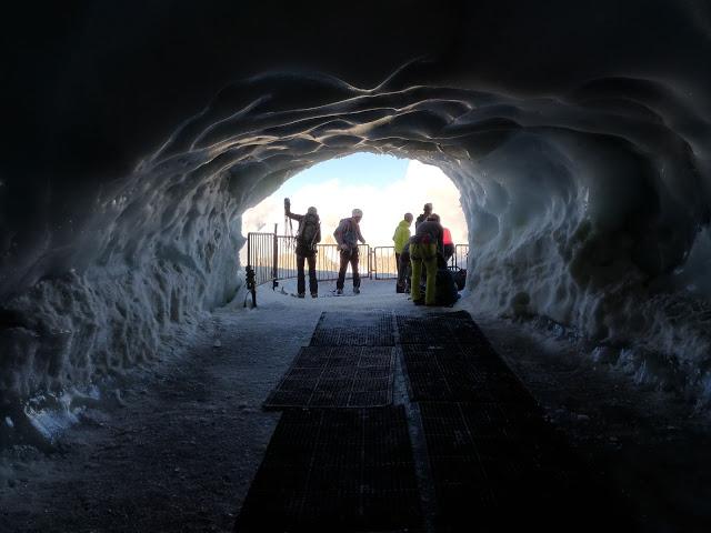 阿爾卑斯山脈的阿爾卑斯攀登