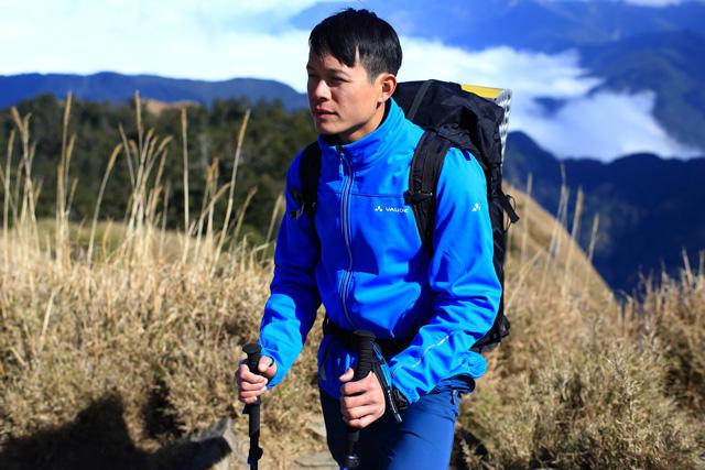 雪山實測 VAUDE 防風軟殼外套