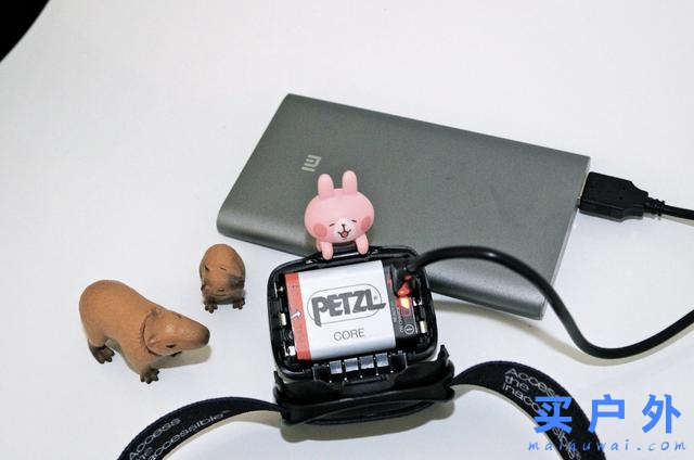 口碑很好的戶外頭燈品牌,Petzl攀索艾特克頭燈開箱測評