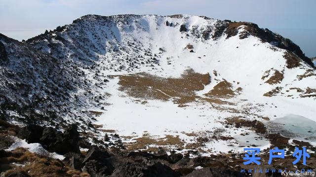 冬天爬韓國第一高峰，19.2公里雪登濟州島漢拿山！