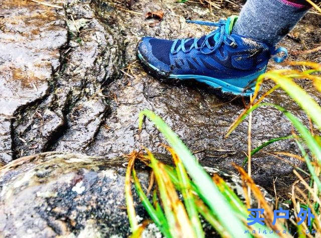 上山的一萬種選擇，Salomon薩洛蒙戶外中幫登山鞋實穿分享