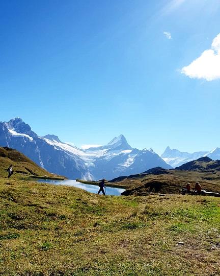 瑞士阿爾卑斯山的愜意生活，我們的詩和遠方