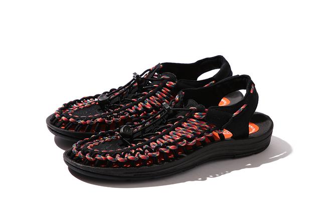 戶外品牌KEEN攜手BEAMS推出UNEEK鞋特別款