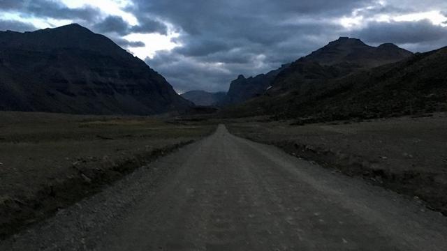 岡仁波齊轉山攻略，我在海拔5600米的雪山上徒步52公里