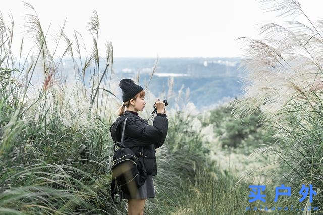 都市戶外風混搭,Smartwool羊毛襪一周繽紛穿搭