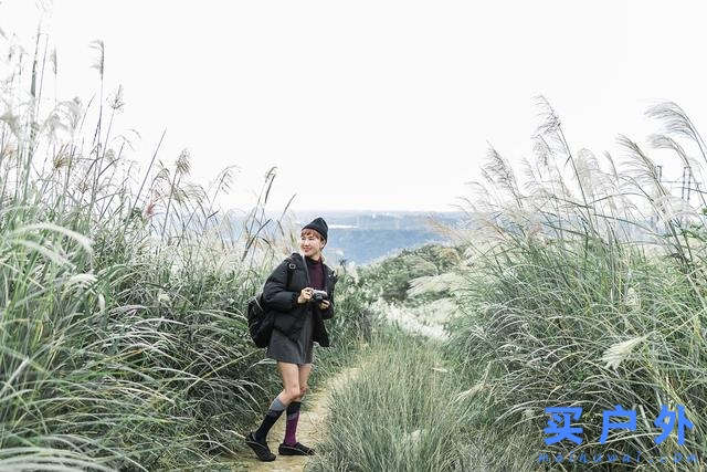 都市戶外風混搭,Smartwool羊毛襪一周繽紛穿搭