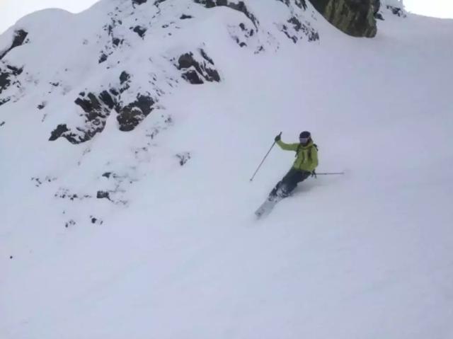 2019年度排名最佳男款沖鋒衣測評