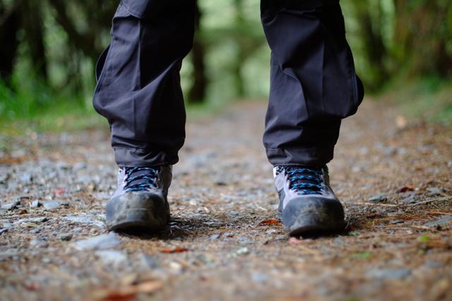 薩洛蒙Salomon全地形戶外徒步登山鞋開箱評測