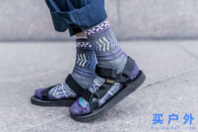 都市戶外風混搭,Smartwool羊毛襪一周繽紛穿搭