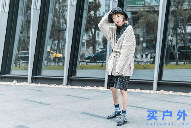 都市戶外風混搭,Smartwool羊毛襪一周繽紛穿搭