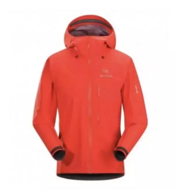 2019年度排名最佳男款沖鋒衣測評