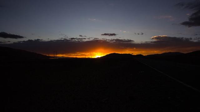 岡仁波齊轉山攻略，我在海拔5600米的雪山上徒步52公里