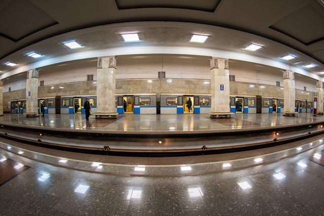 去俄羅斯旅行，用魚眼鏡頭記錄視野下的銀白世界