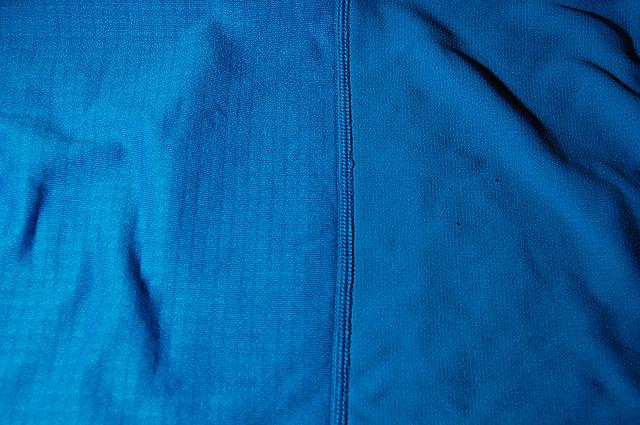 Patagonia(巴塔哥尼亞)R1拉鏈抓絨保暖衣開箱,R系列最經典