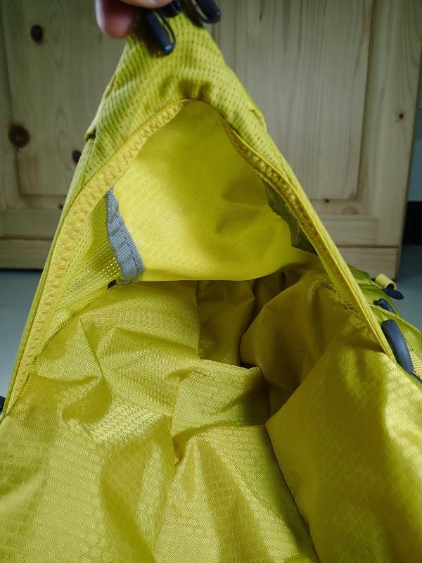 Osprey小鷹Momentum 34通勤電腦包開箱，通勤戶外兩相宜