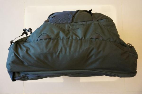 短途旅行怎么選擇背包?看這款小鷹Osprey Farpoint旅行背包