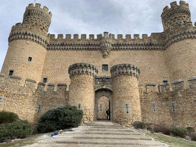 西班牙自由行,行走在馬德里后花園曼薩納雷斯城堡