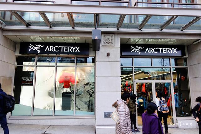 加拿大溫哥華必買必逛,Arc’Teryx始祖鳥品牌折扣店