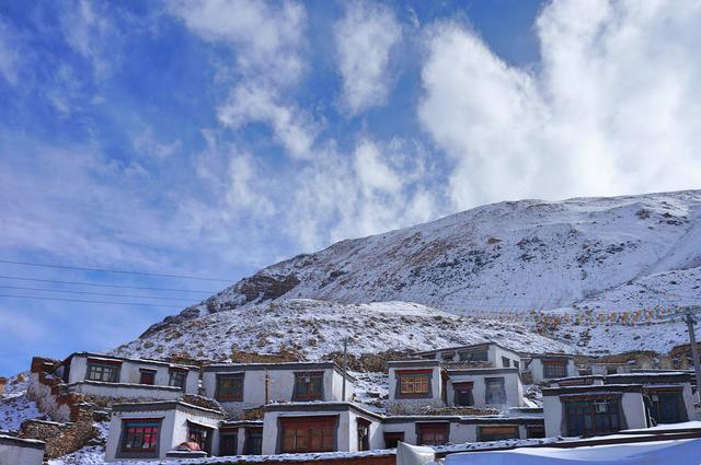 上不了珠峰,也要去珠峰大本營(yíng)一趟