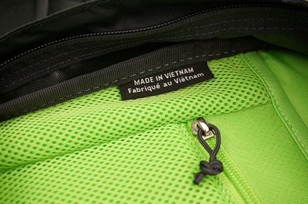 短途旅行怎么選擇背包?看這款小鷹Osprey Farpoint旅行背包