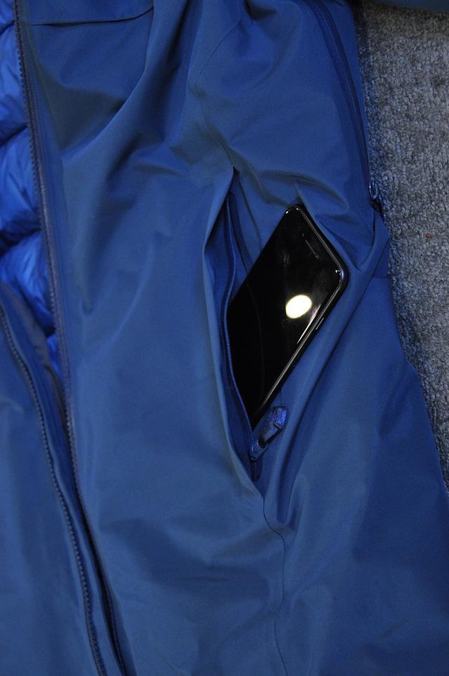 Arc’teryx始祖鳥保暖夾克開箱，一件可以穿去滑雪的羽絨服