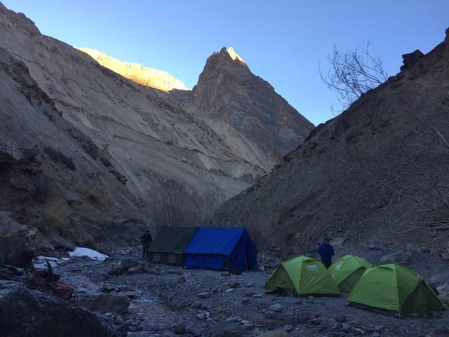 世界最佳十大徒步探險路線,中國故土拉達克贊斯卡冰川徒步