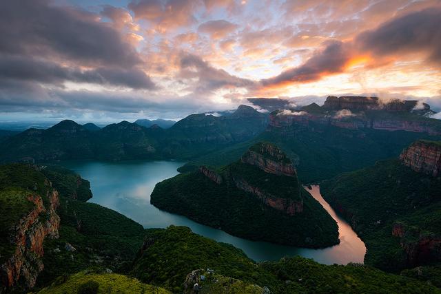 讓你從此愛上爬山,10條世界最美的徒步登山步道