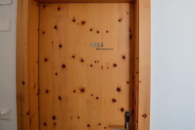 瑞士旅行,擁抱阿爾卑斯山脈走近馬特洪峰Matterhorn