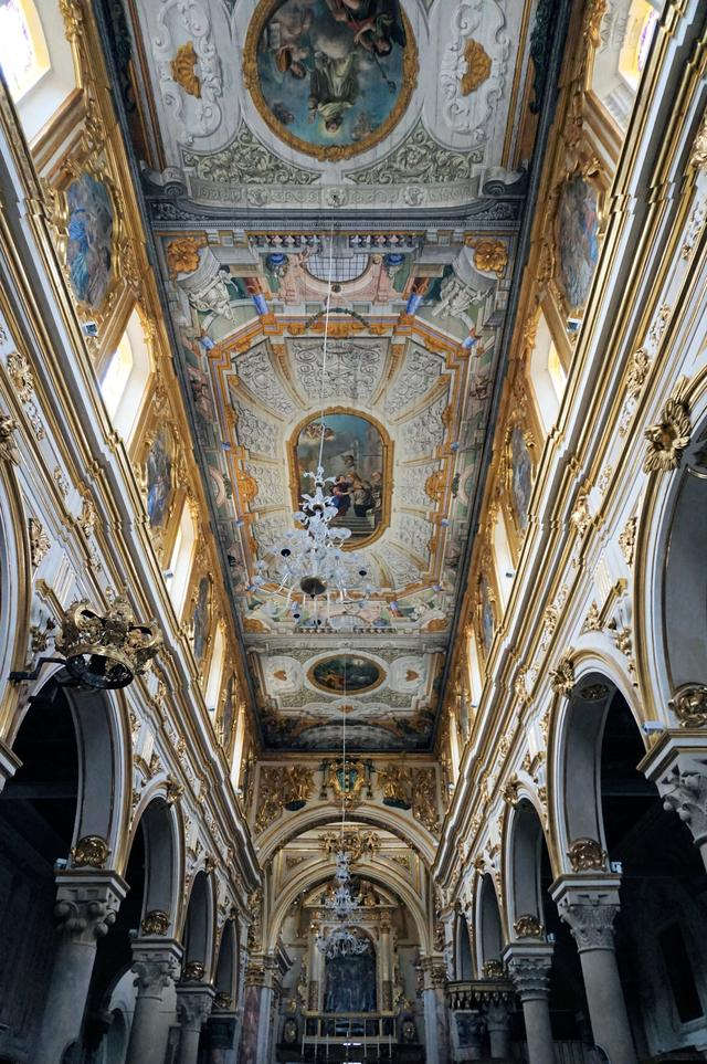 意大利馬泰拉，窮山惡水也要活下去的鬼城