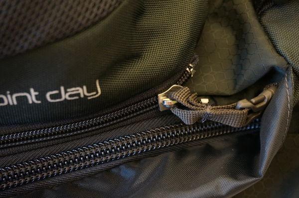 短途旅行怎么選擇背包?看這款小鷹Osprey Farpoint旅行背包