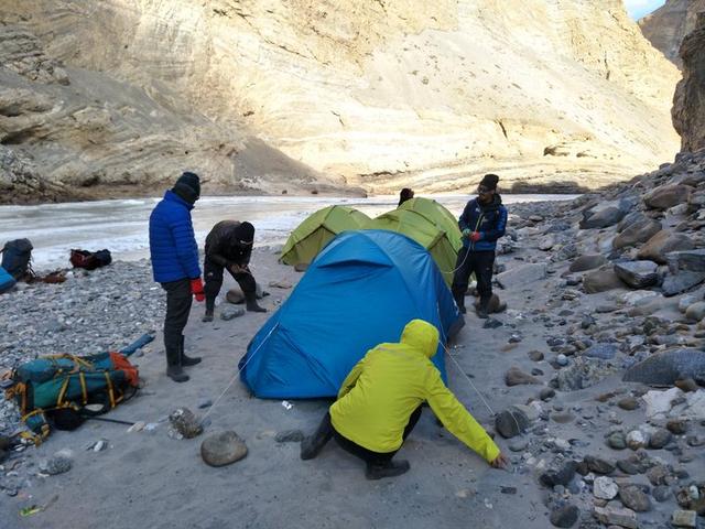 世界最佳十大徒步探險路線,中國故土拉達克贊斯卡冰川徒步