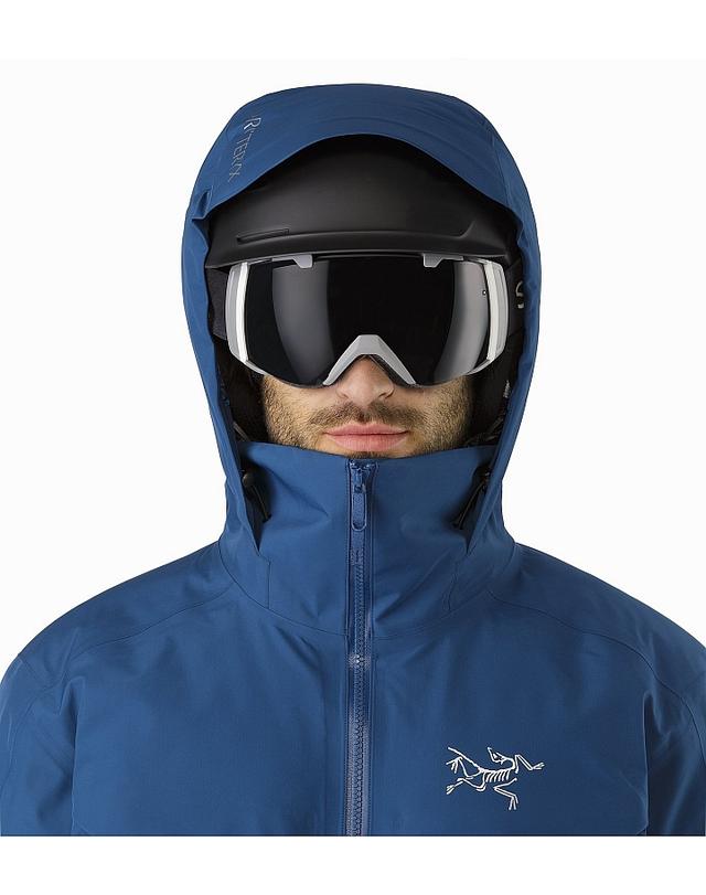 Arc’teryx始祖鳥保暖夾克開箱，一件可以穿去滑雪的羽絨服