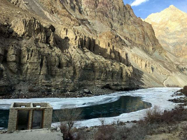 世界最佳十大徒步探險路線,中國故土拉達克贊斯卡冰川徒步