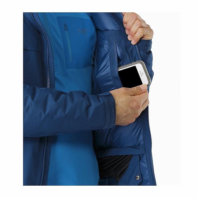 Arc’teryx始祖鳥保暖夾克開箱，一件可以穿去滑雪的羽絨服