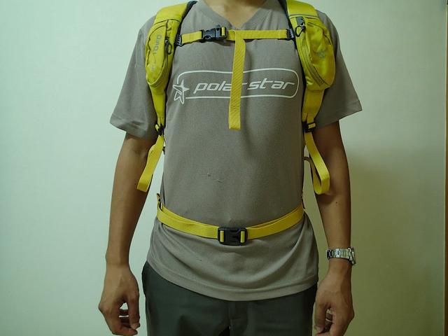 Osprey小鷹Momentum 34通勤電腦包開箱，通勤戶外兩相宜