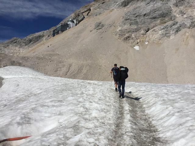 慕尼黑不只有啤酒節(jié),德國(guó)最高峰楚格峰自助徒步旅行游記